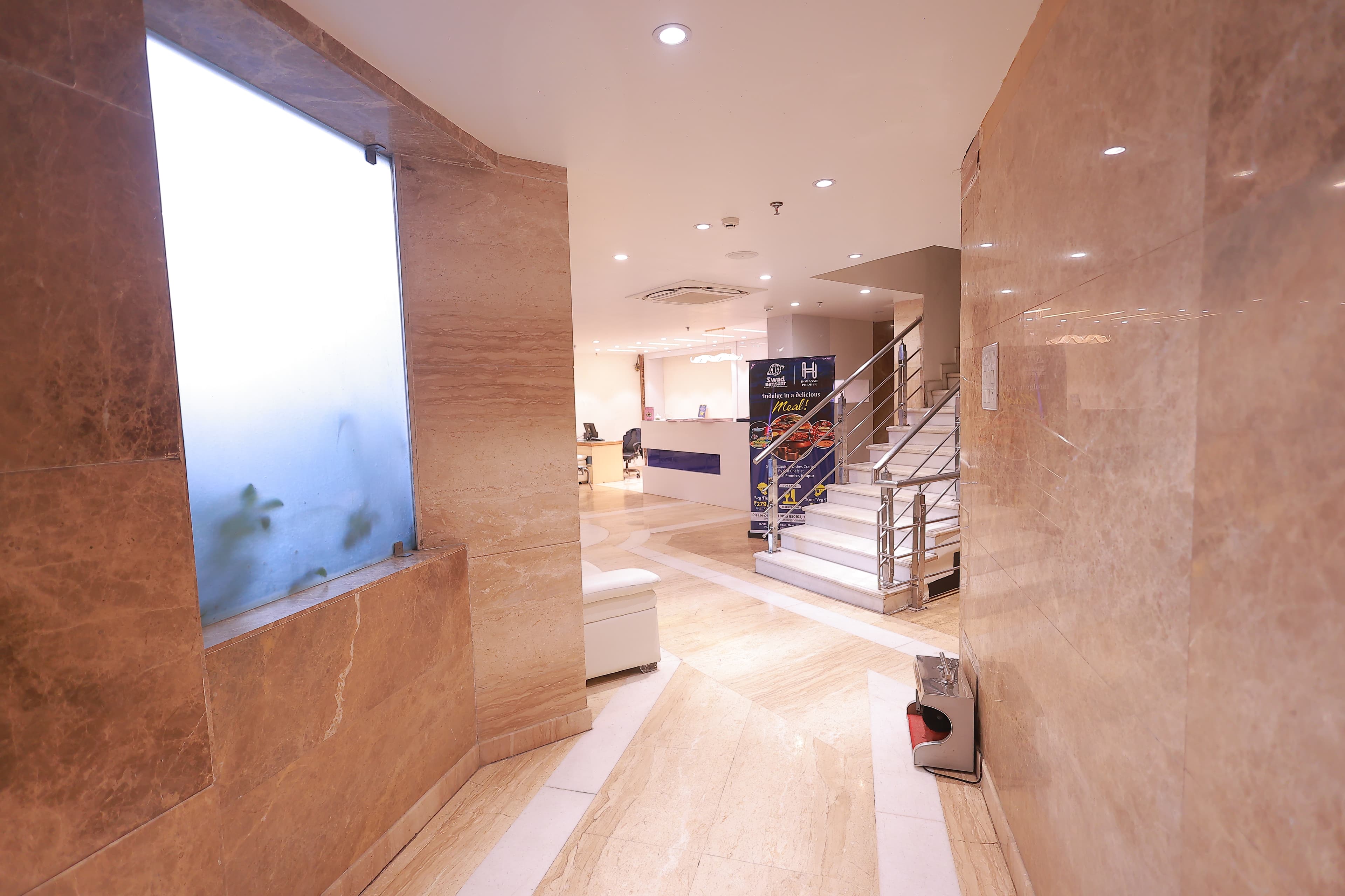 Hotel Gallery 8