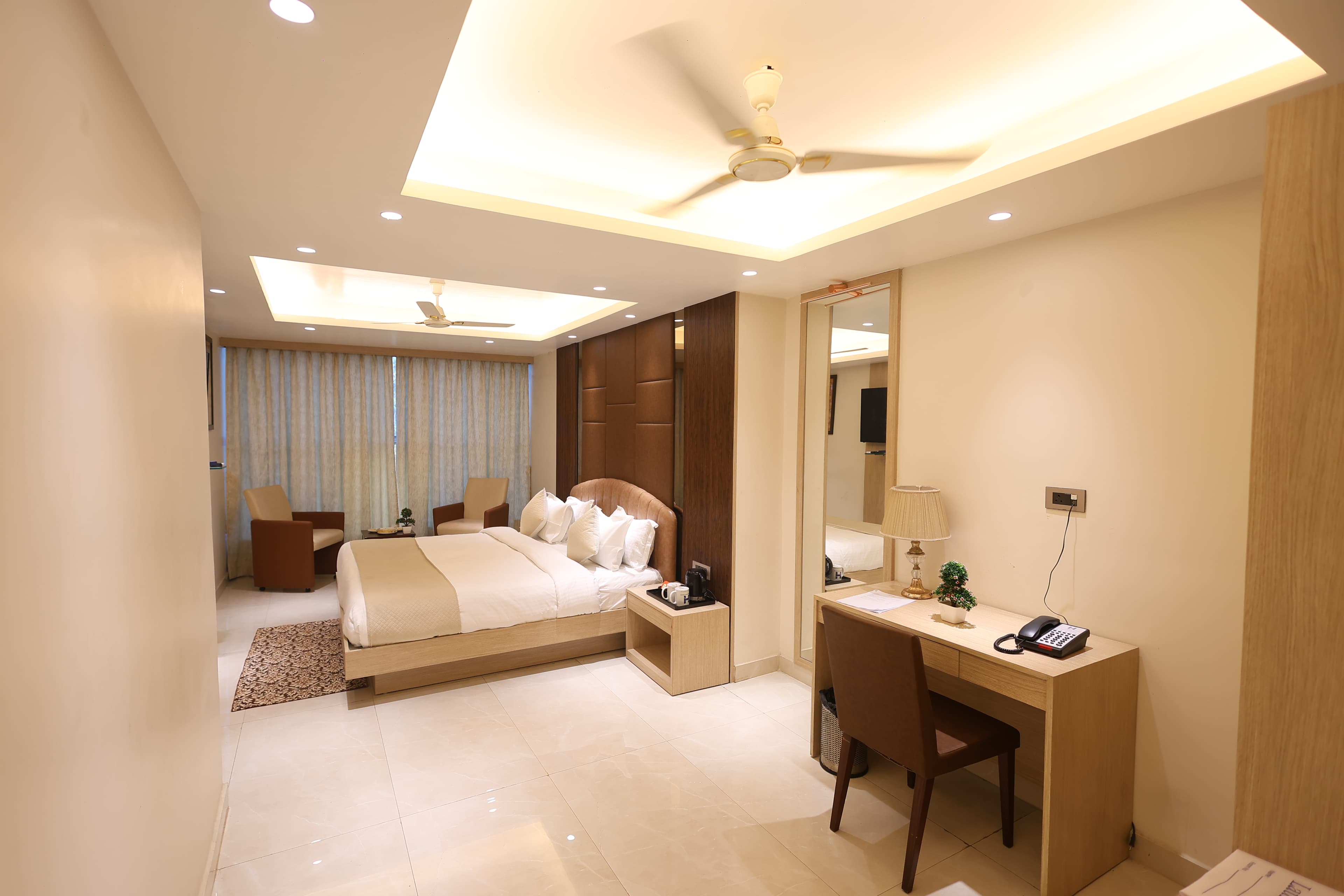 Hotel Gallery 138